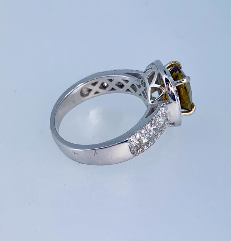 14k Sphene and diamond ring - Image 3
