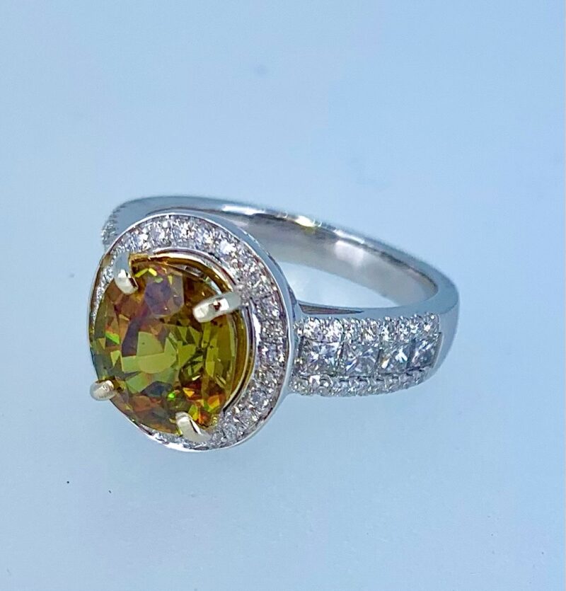 14k Sphene and diamond ring - Image 2