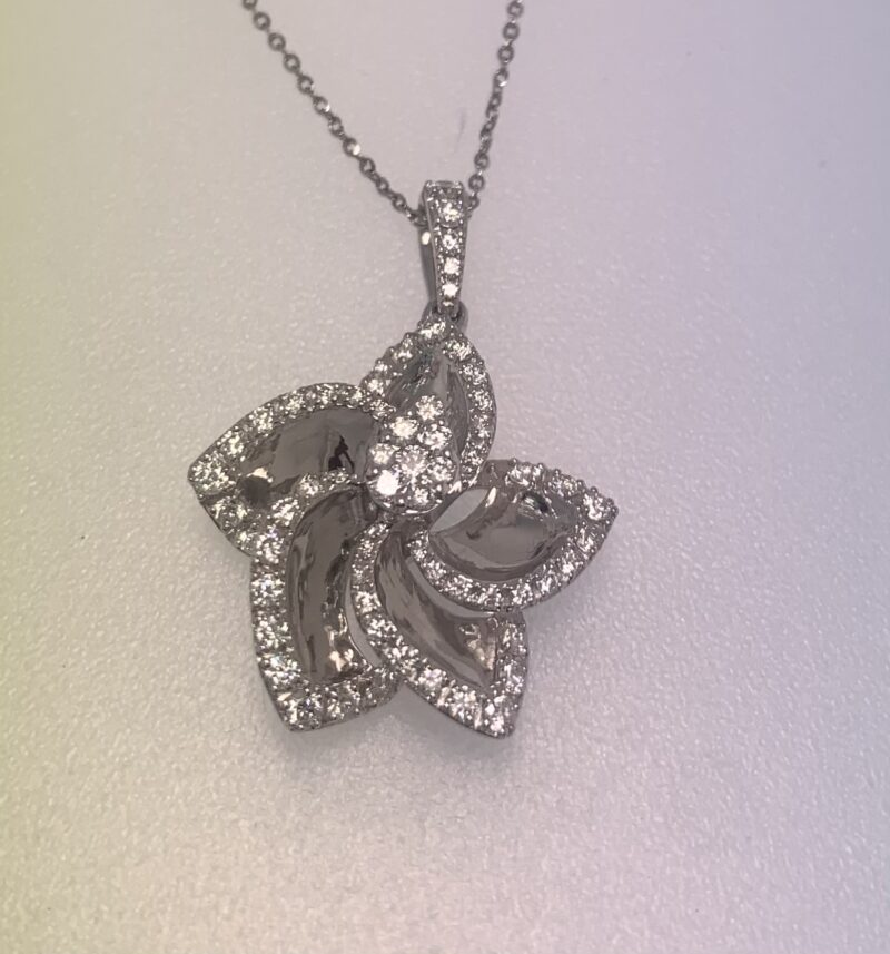 14k white gold diamond necklace - Image 3